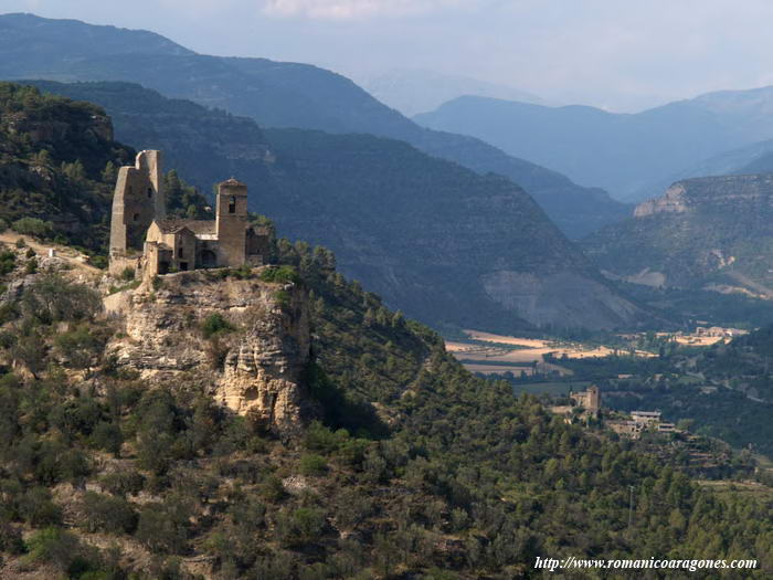 TORRE DE PERARRUA DESDE SAN MARTN DE EL MON. vALLE DEL SERA HACIA EL NORTE.